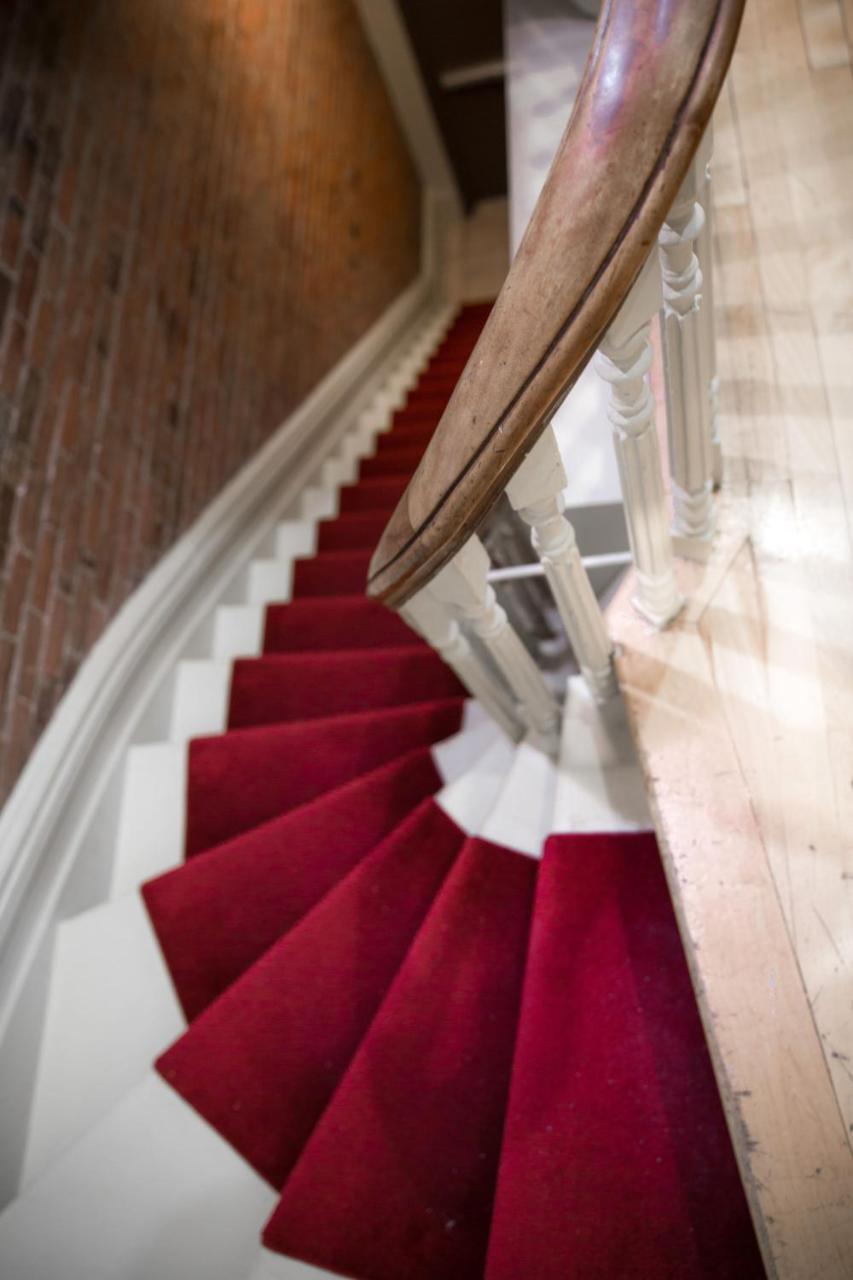Auberge St Denis Montréal Extérieur photo